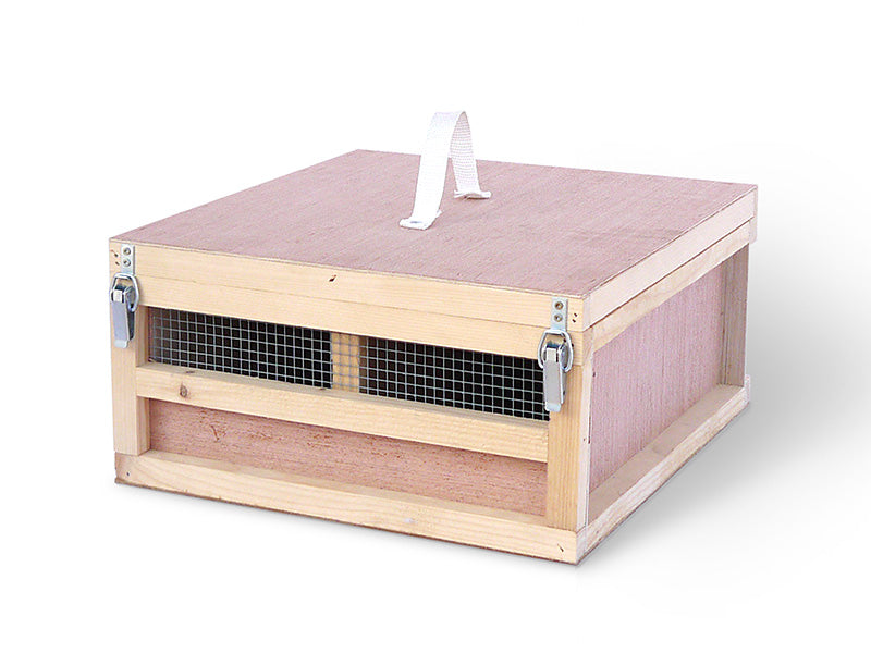 Carrier Boxes for Poultry - for Shows - 18cm high - 2-4 Compartments